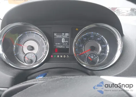 2016 Chrysler Town & Country Touring-L Anniversary Edition from USA, damaged, VIN 2C4RC1CG1GR188671